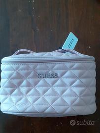 GUESS BEAUTY CASE
