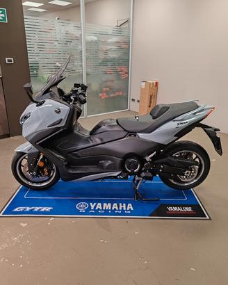 Yamaha TMAX 560 Tech