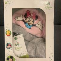 Cappellino e scarpine neonato