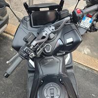 Yamaha T Max 560 - 2024