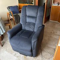 Poltrona elettrica per anziani