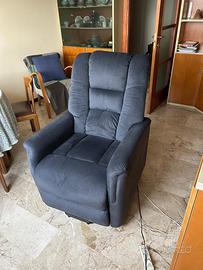 Poltrona elettrica per anziani