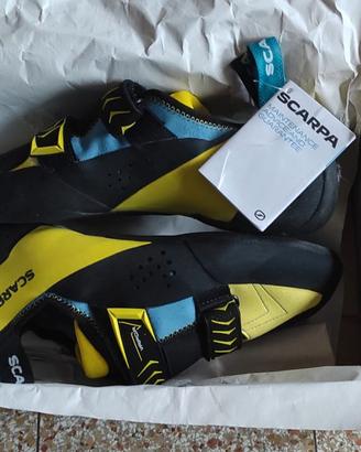 Scarpetta arrampicata SCARPA Vapor V