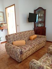 salotto fatto da artigiano 
