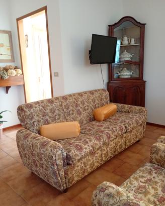 salotto fatto da artigiano 