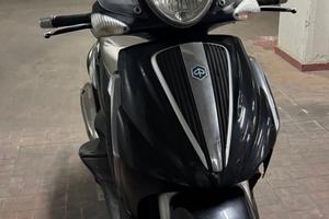 Piaggio Beverly Tourer 125