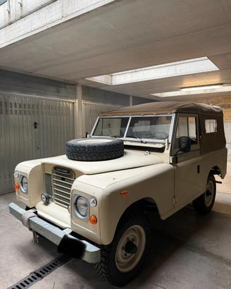 Land Rover 88 Series III 1983 – Diesel – ASI –
