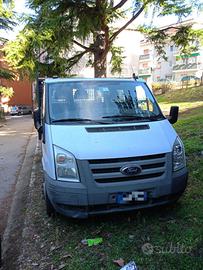 Autocarro Ford Transit con ribaltabile su tre lati