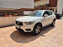 volvo-xc40-d3-geartronic-momentum