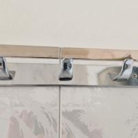 PORTA ACCAPPATOIO BAGNO IN ACCIAIO