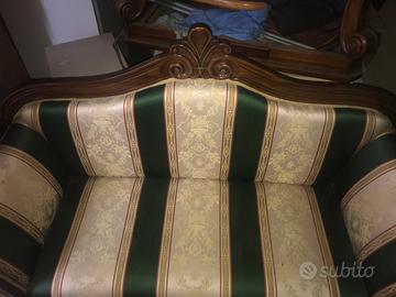 Tavolino e divano d epoca