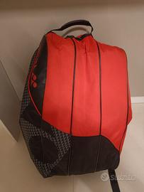 Yonex borsone da 12 racchette 