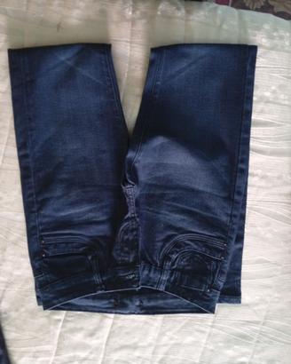 2 paia di pantaloni 