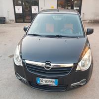 Opel Agila 1.2
