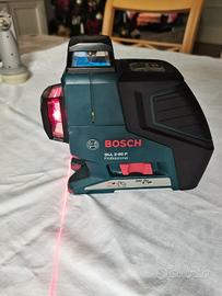 Laser Bosch Gll 2-80P con linea verticale da siste