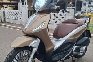 Piaggio Beverly 300 i.e 