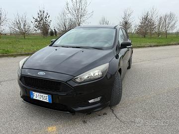 Ford Focus St Line 1.5 TDI 120 CV  (05/2017)
