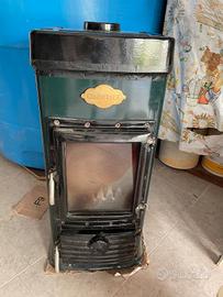 Stufa a legna La Nordica 6kW - Cutro