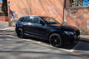 Audi Q5 black