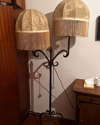 Lampada a piantana vintage in tela