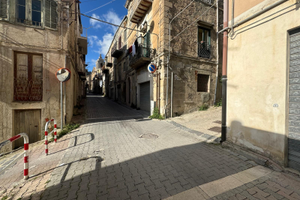 Magazzino / garage a casteltermini