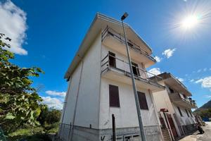 CASTEL SAN GIORGIO - SOLUZIONE INDIPENDENTE