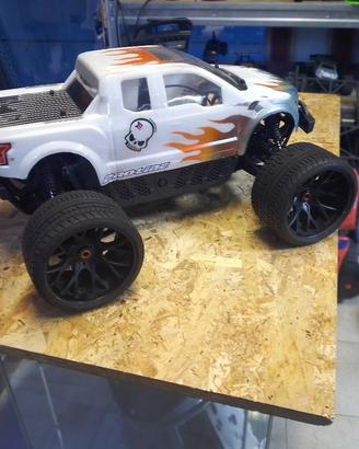 hpi Savage flux 1/8