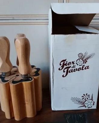 Mulino bianco serie fior di favola Ceppo spatole