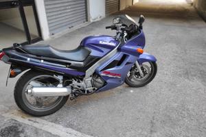 MOTOCICLO KAWASAKI ZZR 250