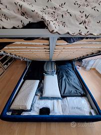 letto matrimoniale con cassettone e comodini