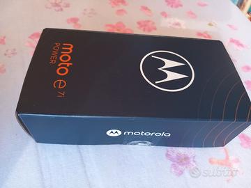 cellulare Motorola e7i power