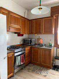 Cucina a L 150x210cm, profondità 60cm