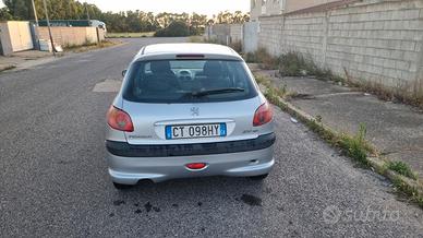 Peugeot 206 - 2006