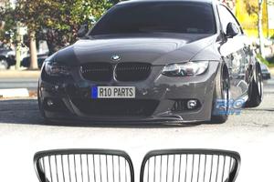 GRIGLIE BMW E92 E93 LOOK M PERFORMANCE NERO LUCIDO