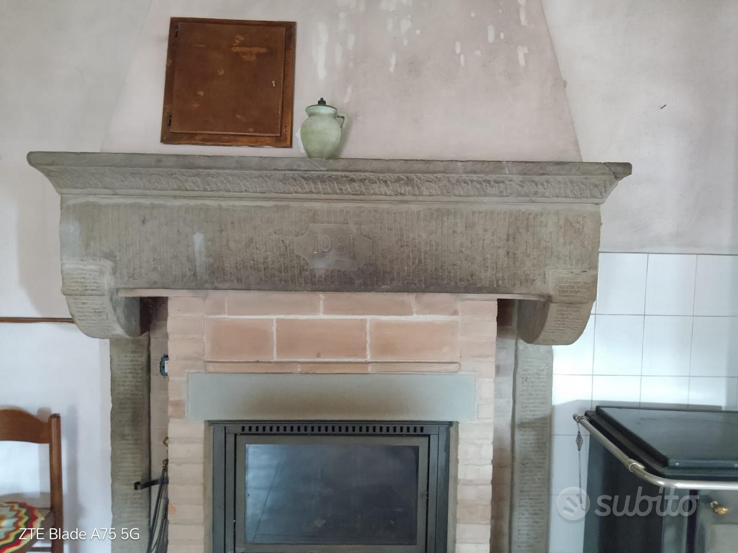 CASALE CON TERRENO E LAGHETTO FRA UMBRIA E TOSCANA - Vista 2