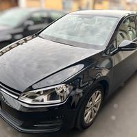 Volkswagen Golf 5p 1.6 tdi - ANCHE PER NEOPATENTAT