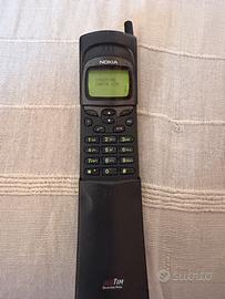 Nokia 8110 anno ‘97 “Banana Phone”