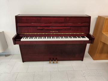 Pianoforte verticale Yamaha C108