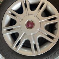 Cerchi e gomme da neve multipla fiat