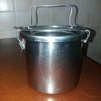 Portavivande in acciaio vintage