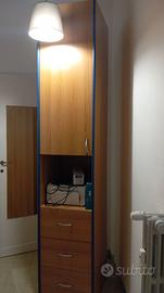 Armadio in legno