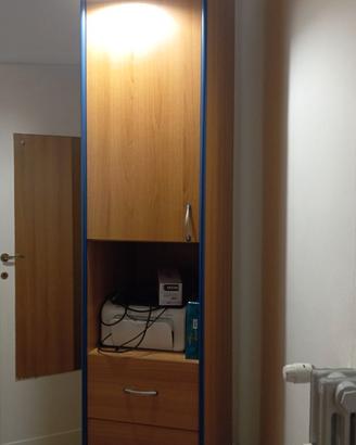 Armadio in legno