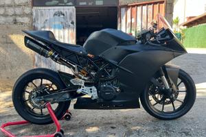Ktm rc390 pronto pista ma immatricolata anno 2015