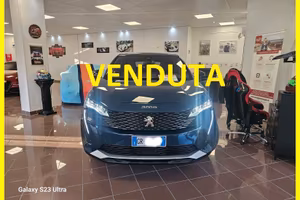 Peugeot New 3008 Hybrid Phev 180 CV e-EAT8 Allure 