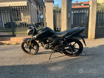 Yamaha ys 125cc 2017