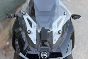 Scooter NUOVO 125 cc REGALATO