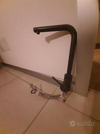 Miscelatore design da lavabo cucina