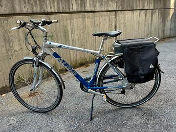 Bicicletta elettrica (pedalata assistita)