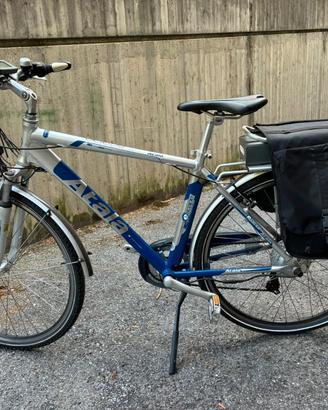 Bicicletta elettrica (pedalata assistita)