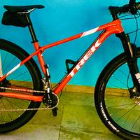 TREK MTB